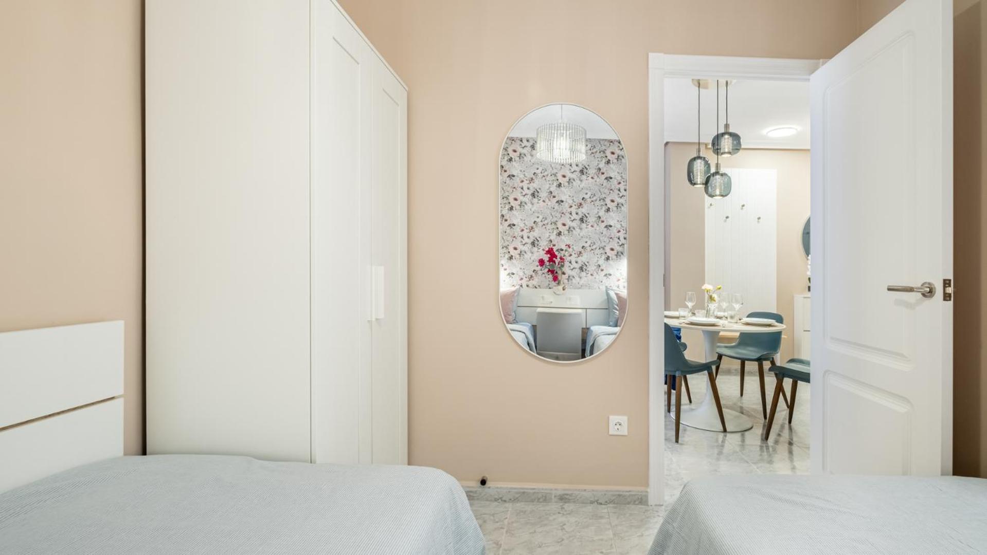 Apartamento Centrico Con Garaje Torrevieja Exterior photo