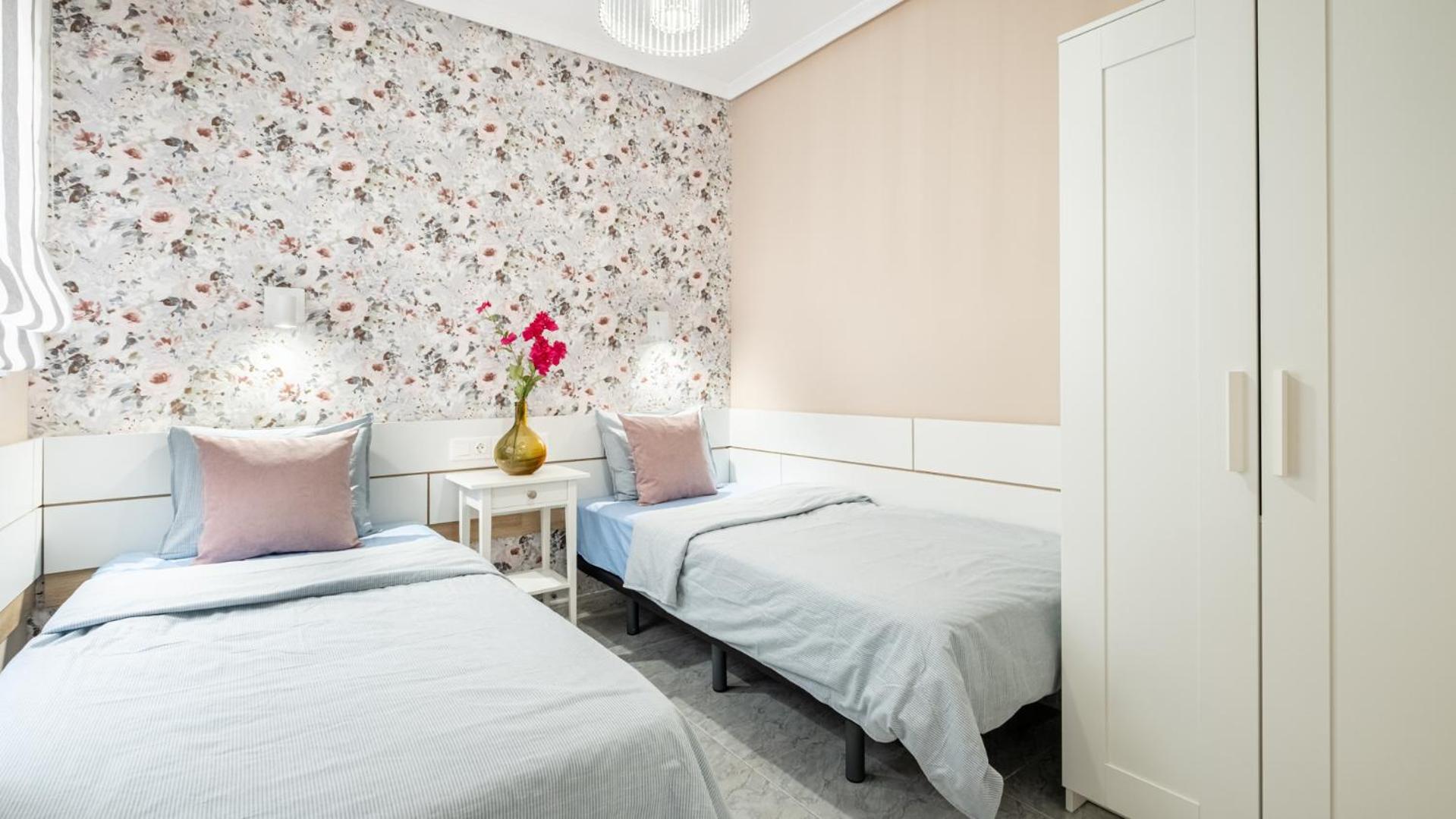 Apartamento Centrico Con Garaje Torrevieja Exterior photo